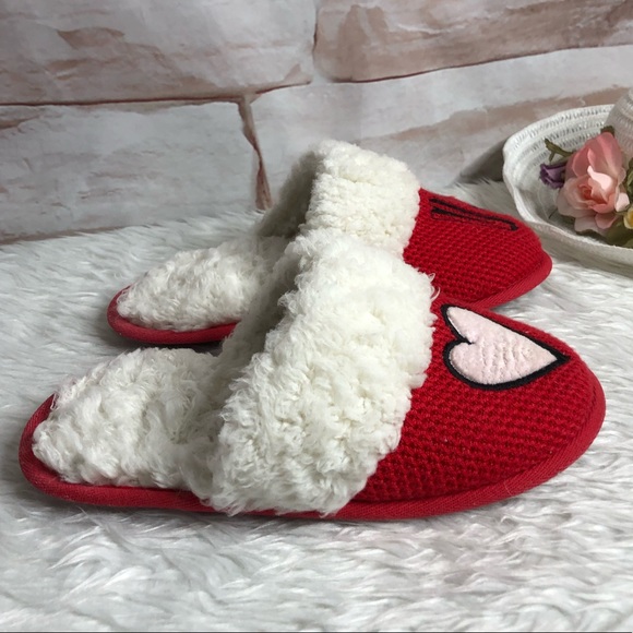 Vitoria’s secret cashmere fur slippers size S/P - Picture 3 of 10